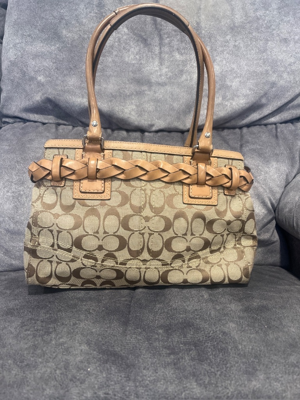 Coach Handbag - Picture 2 of 6
